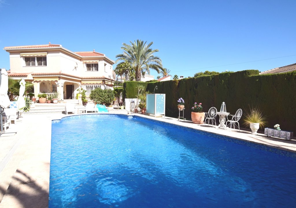 Herverkoop - Detached House / Villa - Ciudad Quesada - Central Quesada