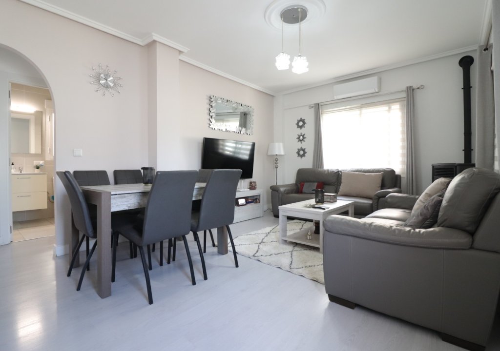 Herverkoop - Detached House / Villa - Ciudad Quesada - Ciudad Quesada - Town