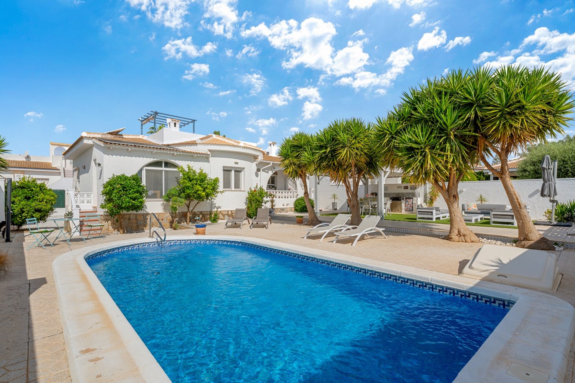Herverkoop - Detached House / Villa - Ciudad Quesada - Pueblo Bravo