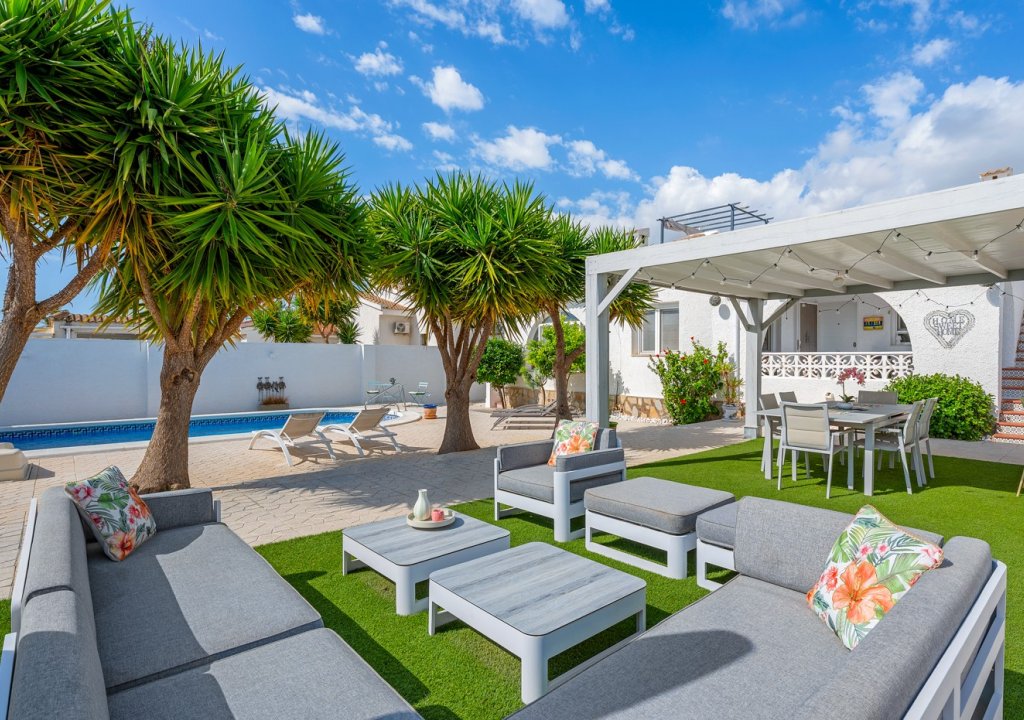 Herverkoop - Detached House / Villa - Ciudad Quesada - Pueblo Bravo
