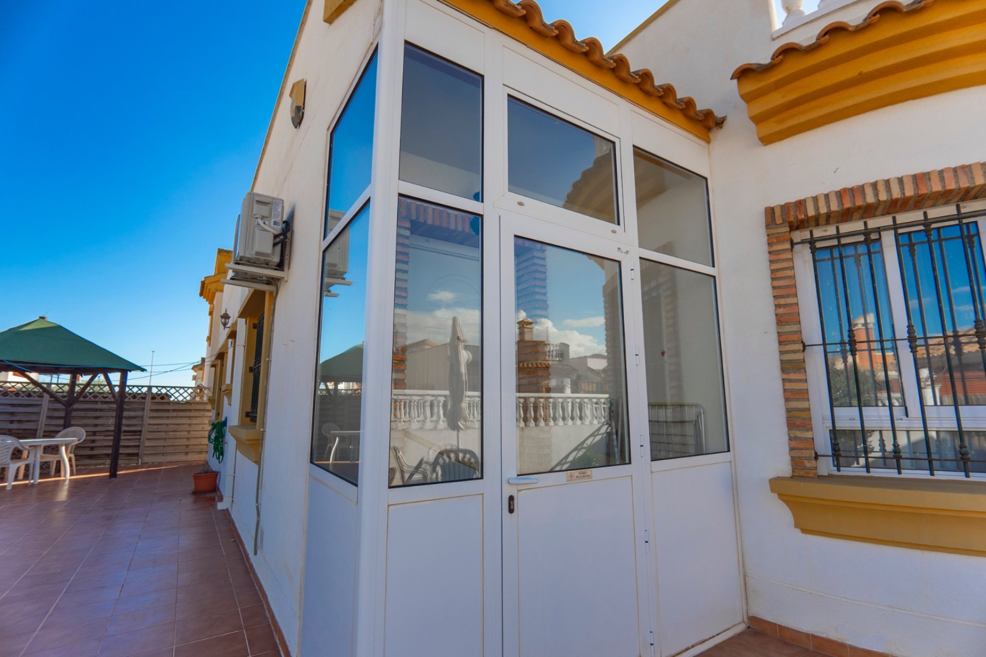 Herverkoop - Detached House / Villa - Guardamar del Segura - El Raso