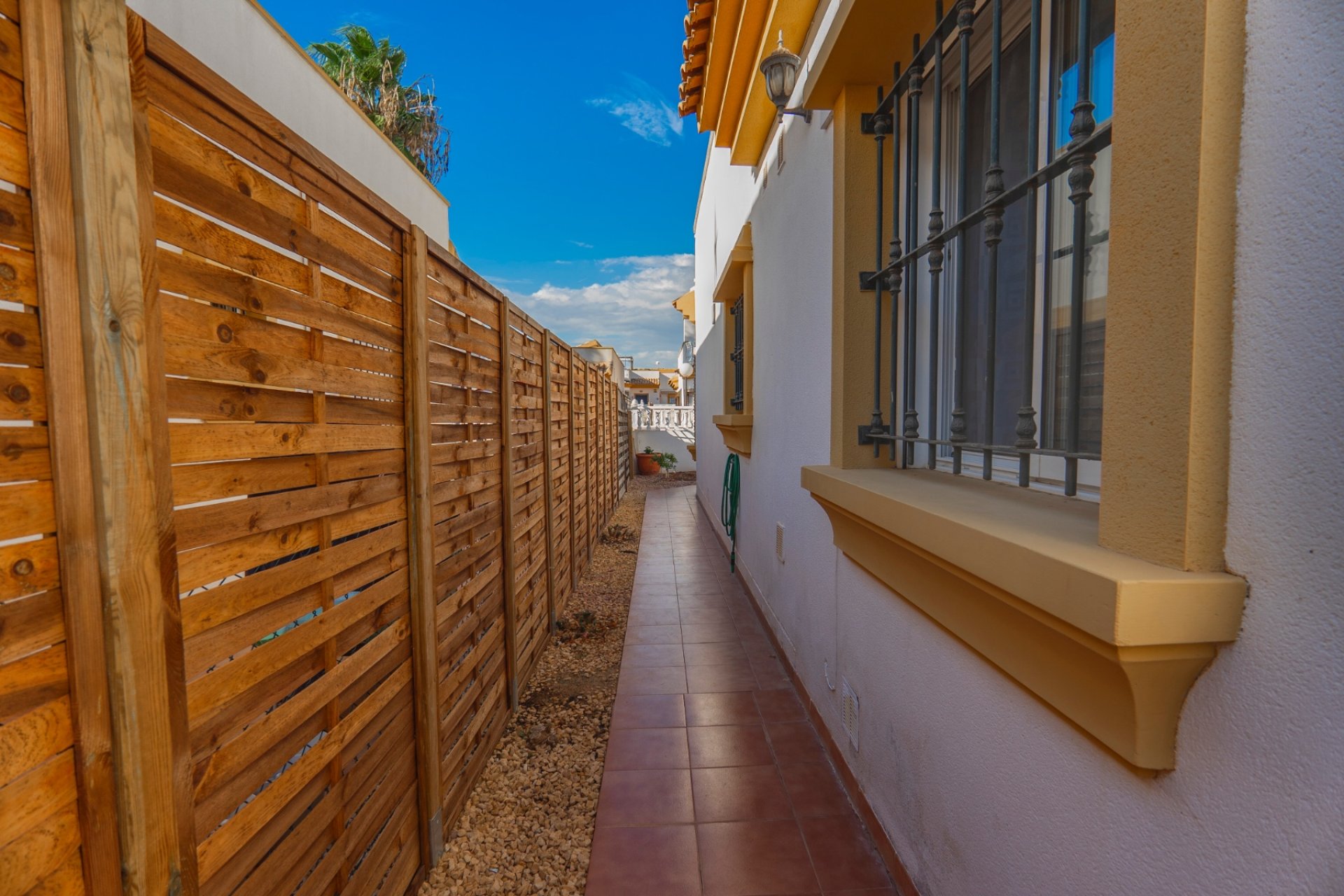 Herverkoop - Detached House / Villa - Guardamar del Segura - El Raso