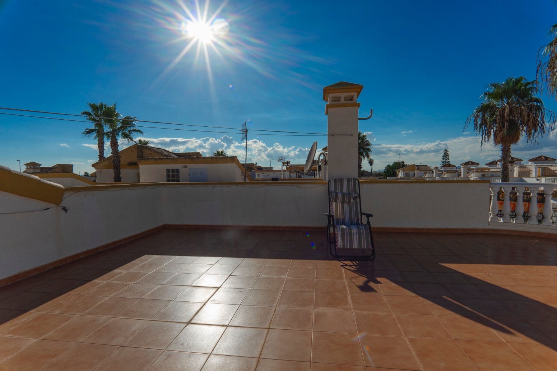 Herverkoop - Detached House / Villa - Guardamar del Segura - El Raso