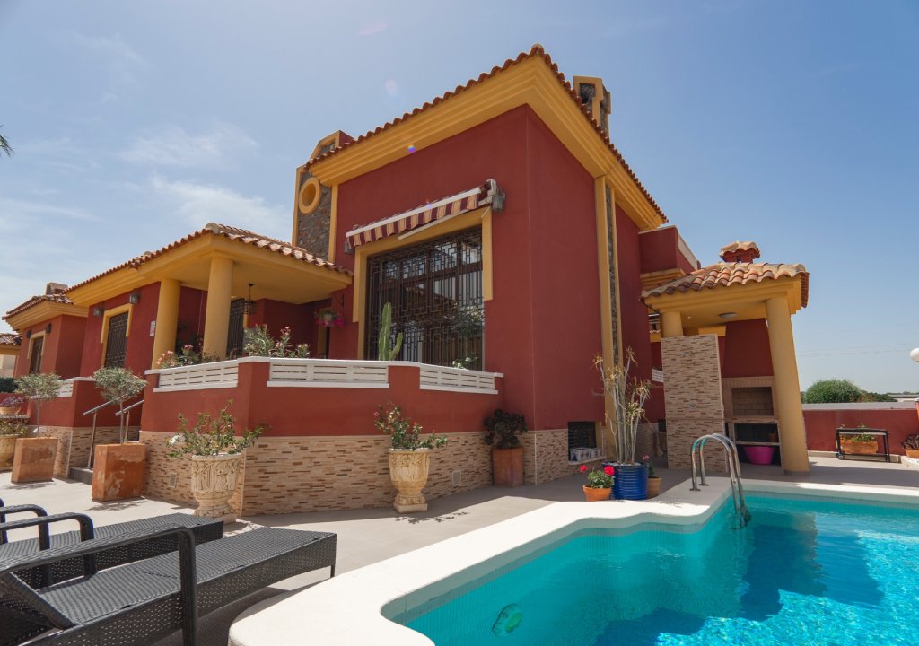 Herverkoop - Detached House / Villa - Lo Crispin