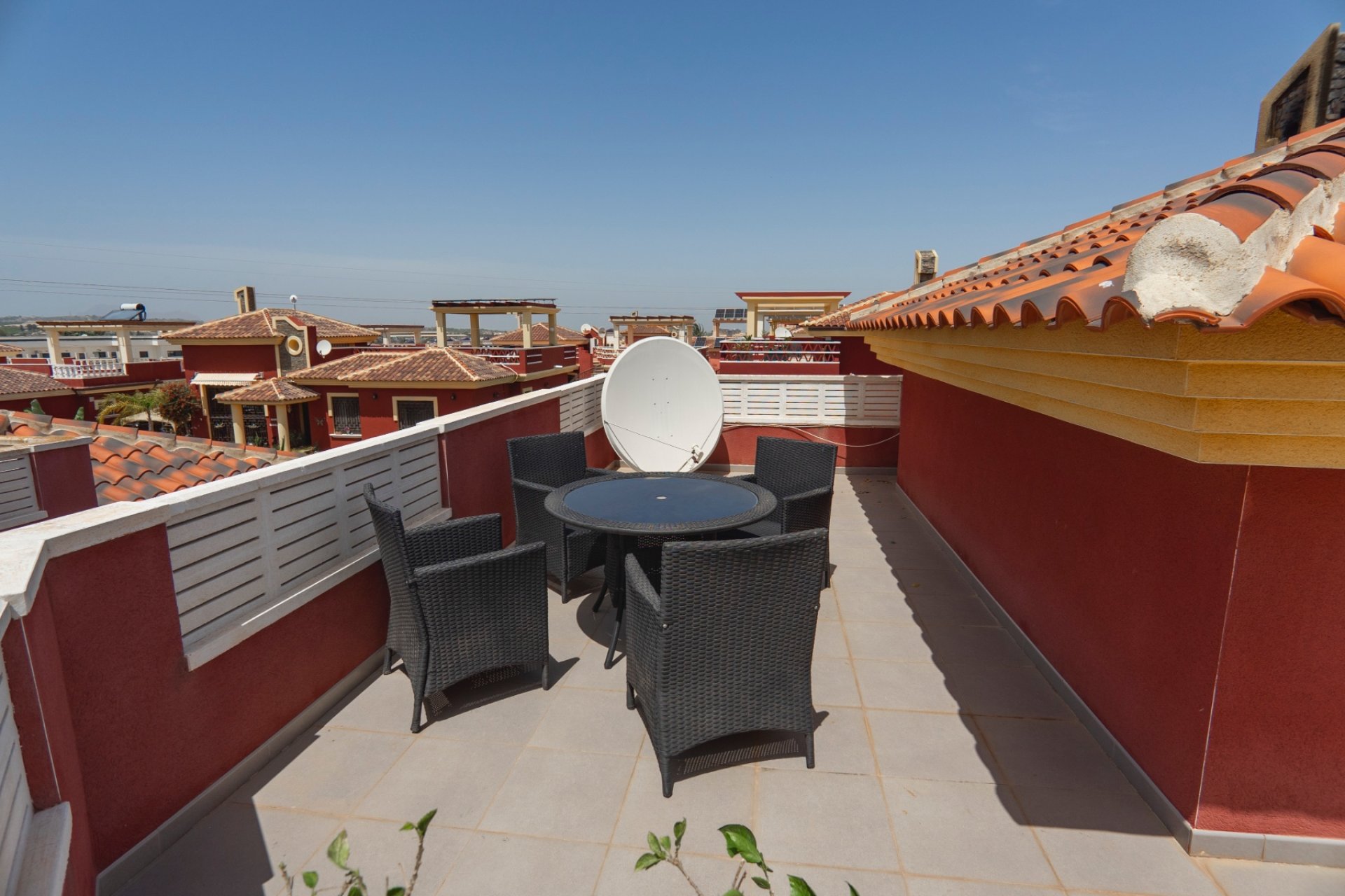 Herverkoop - Detached House / Villa - Lo Crispin