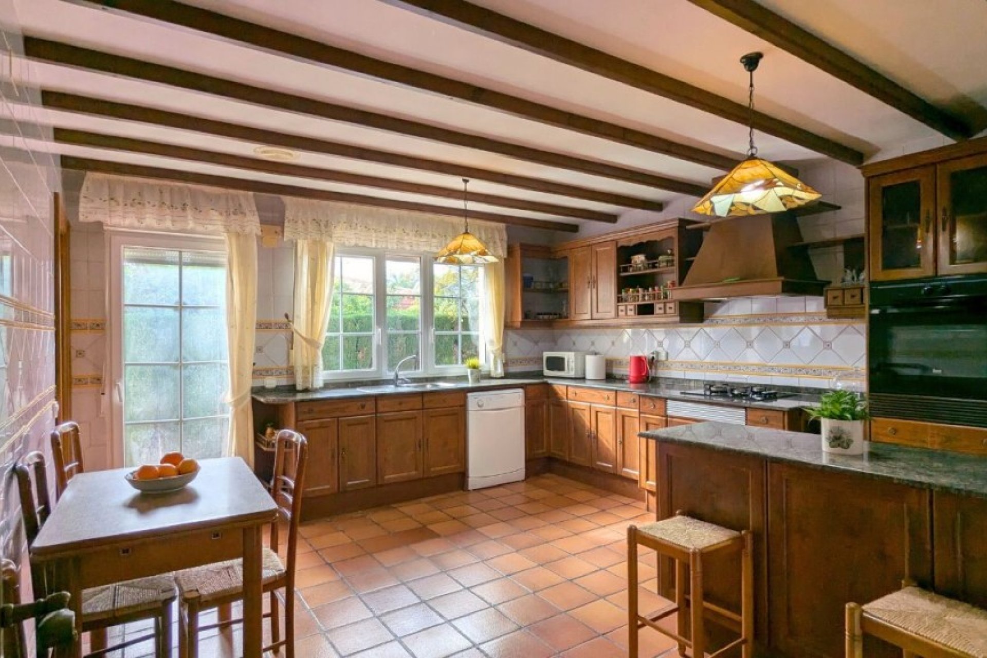 Herverkoop - Detached House / Villa - Mil Palmeras