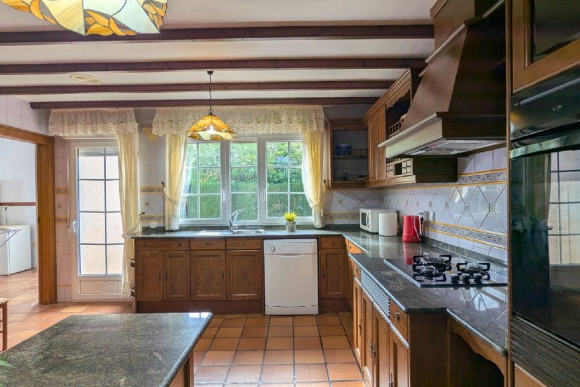 Herverkoop - Detached House / Villa - Mil Palmeras