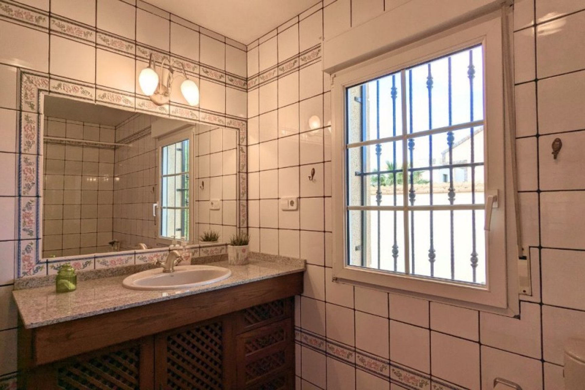 Herverkoop - Detached House / Villa - Mil Palmeras