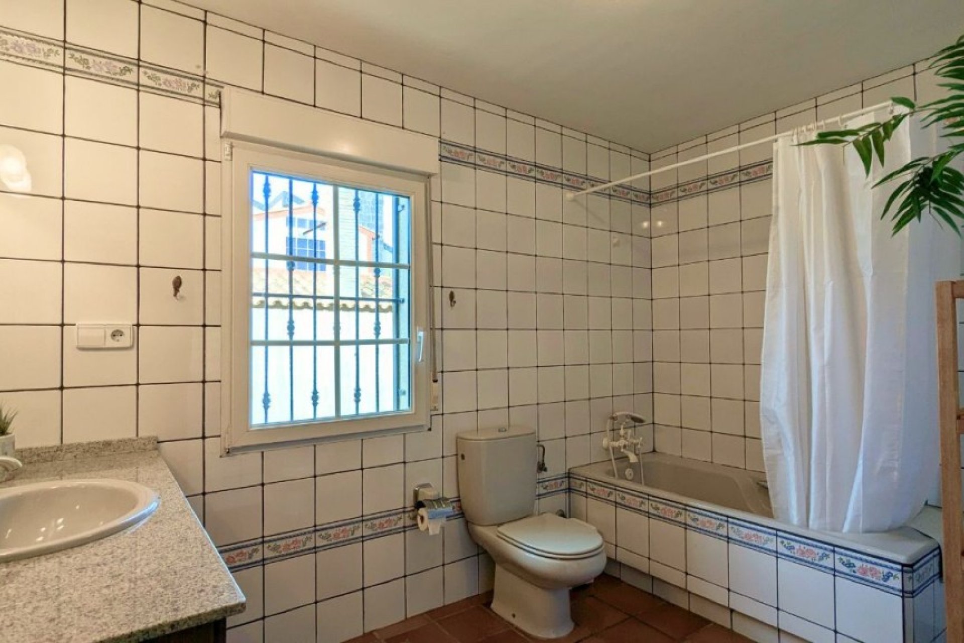 Herverkoop - Detached House / Villa - Mil Palmeras