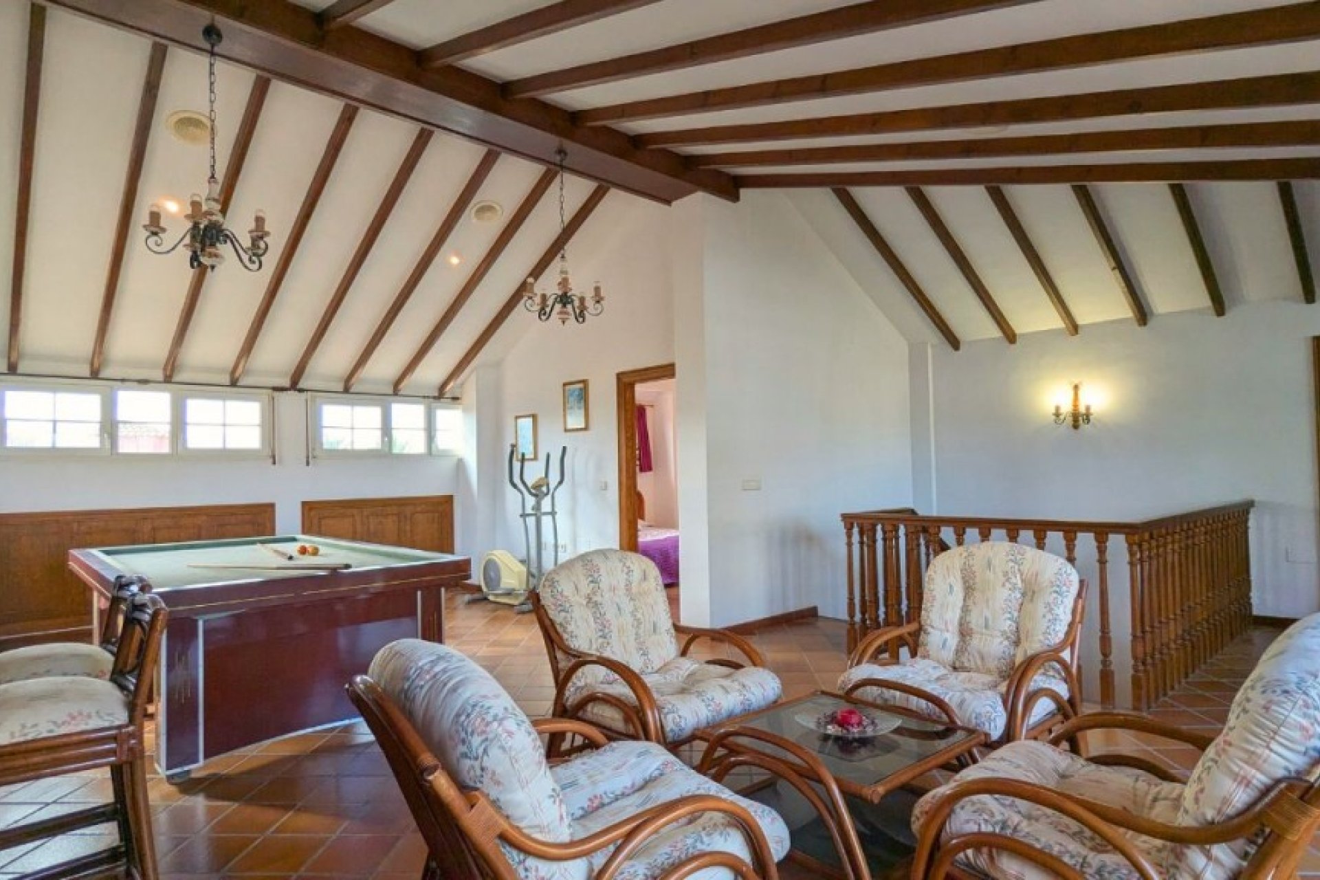 Herverkoop - Detached House / Villa - Mil Palmeras