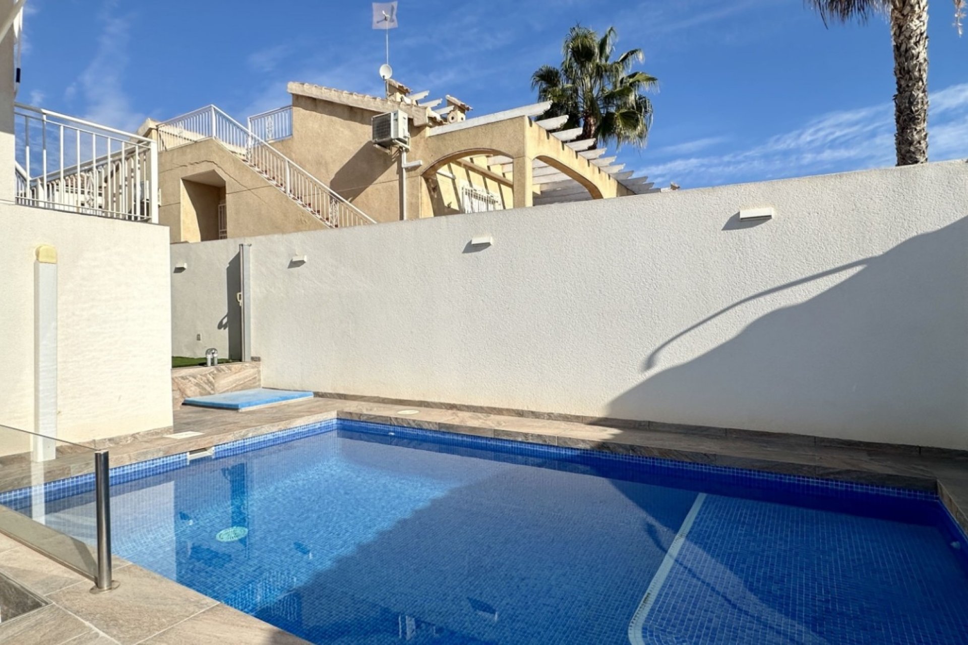 Herverkoop - Detached House / Villa - Orihuela Costa - Los Altos