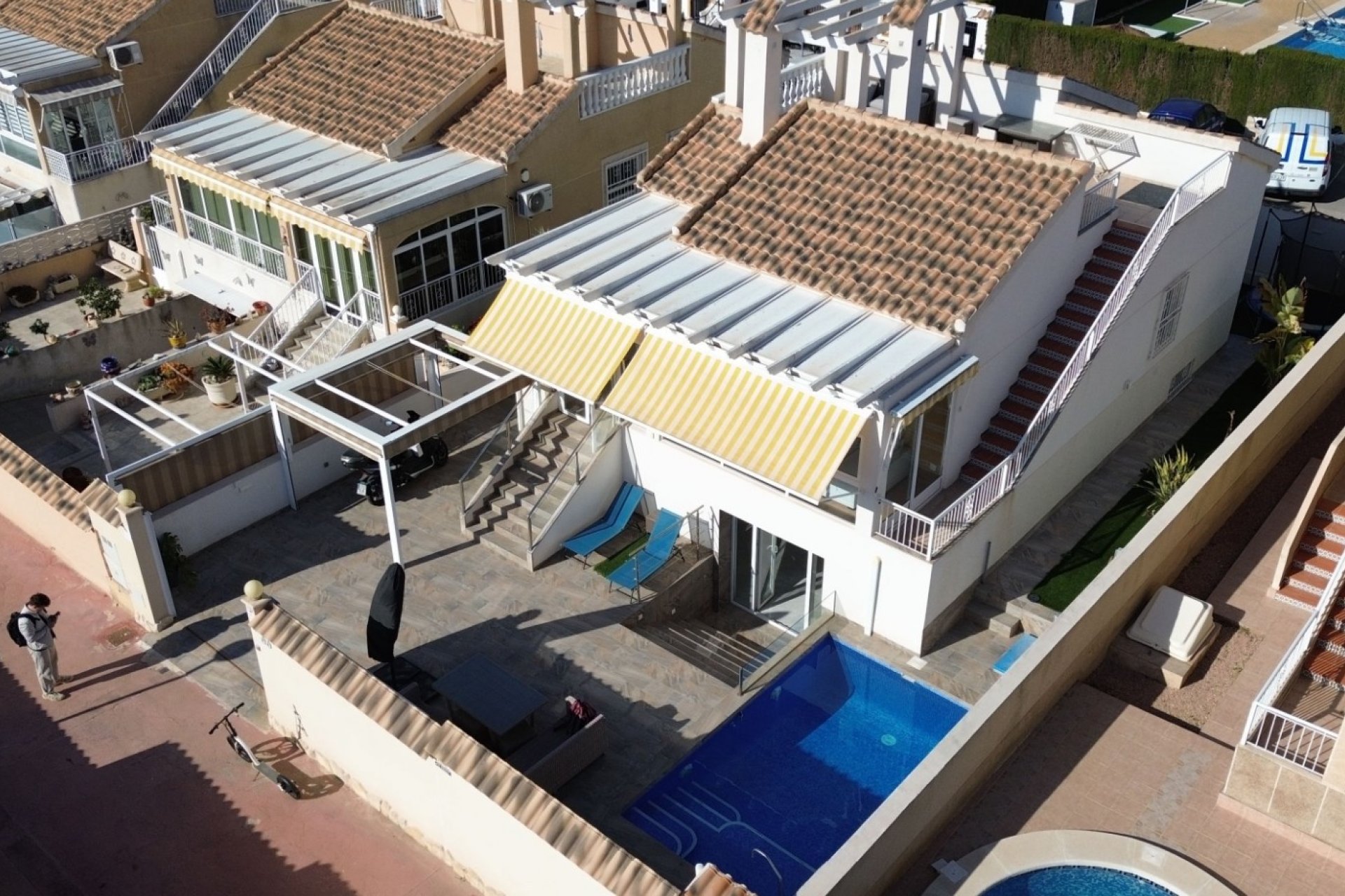 Herverkoop - Detached House / Villa - Orihuela Costa - Los Altos