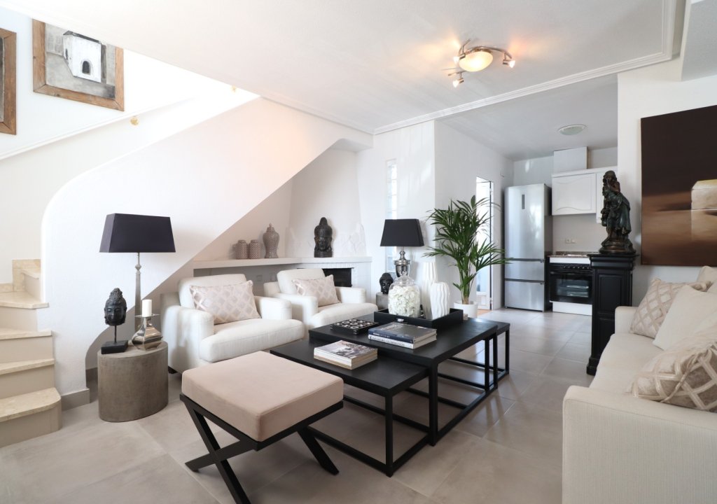 Herverkoop - Detached House / Villa - Orihuela Costa - Los Balcones