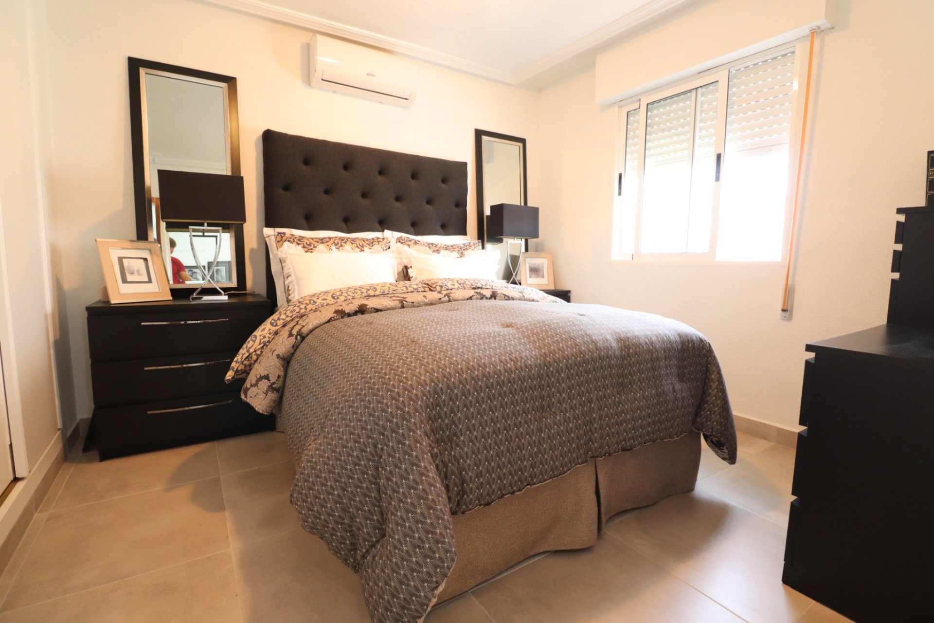 Herverkoop - Detached House / Villa - Orihuela Costa - Los Balcones