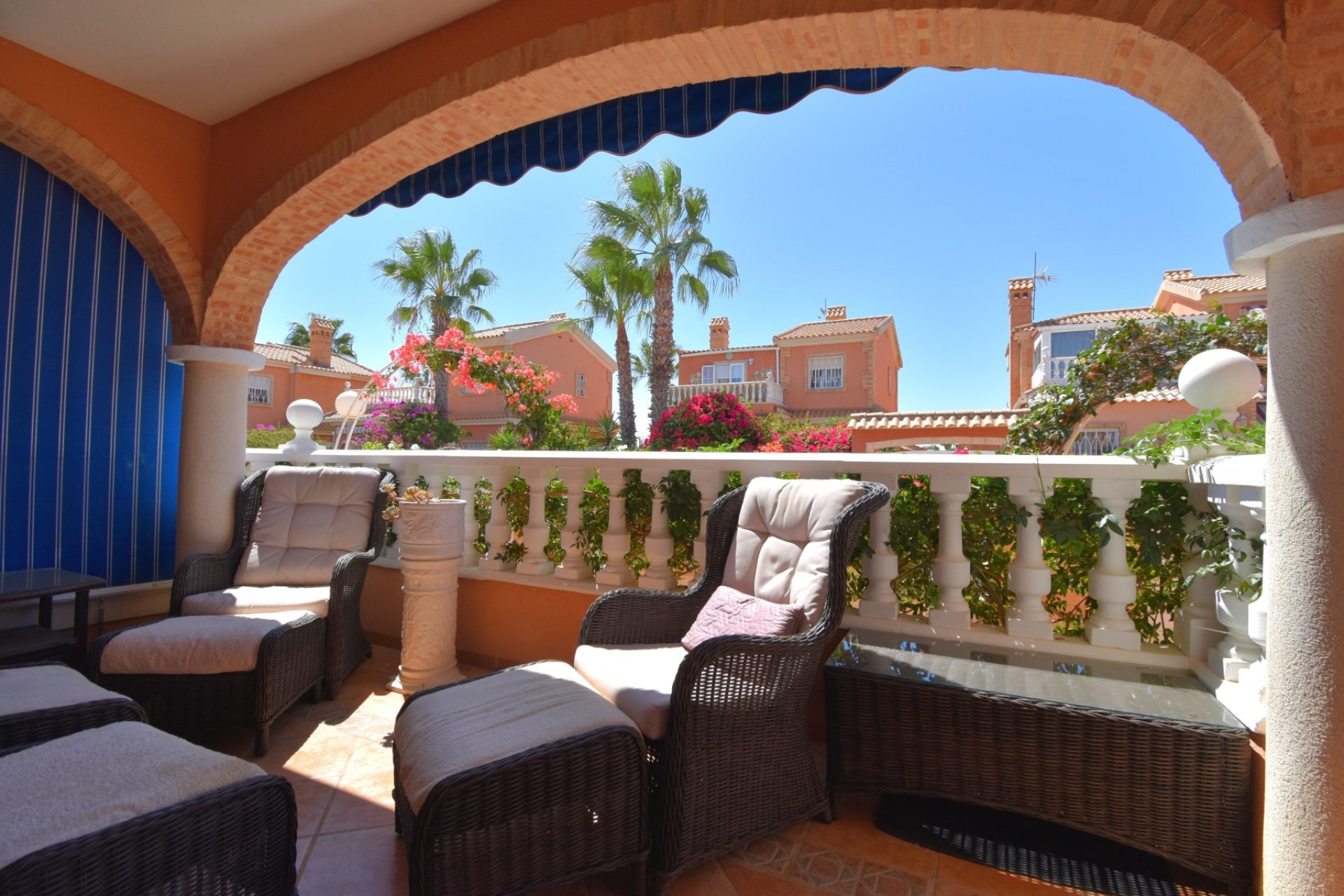 Herverkoop - Detached House / Villa - Orihuela Costa - Playa Flamenca