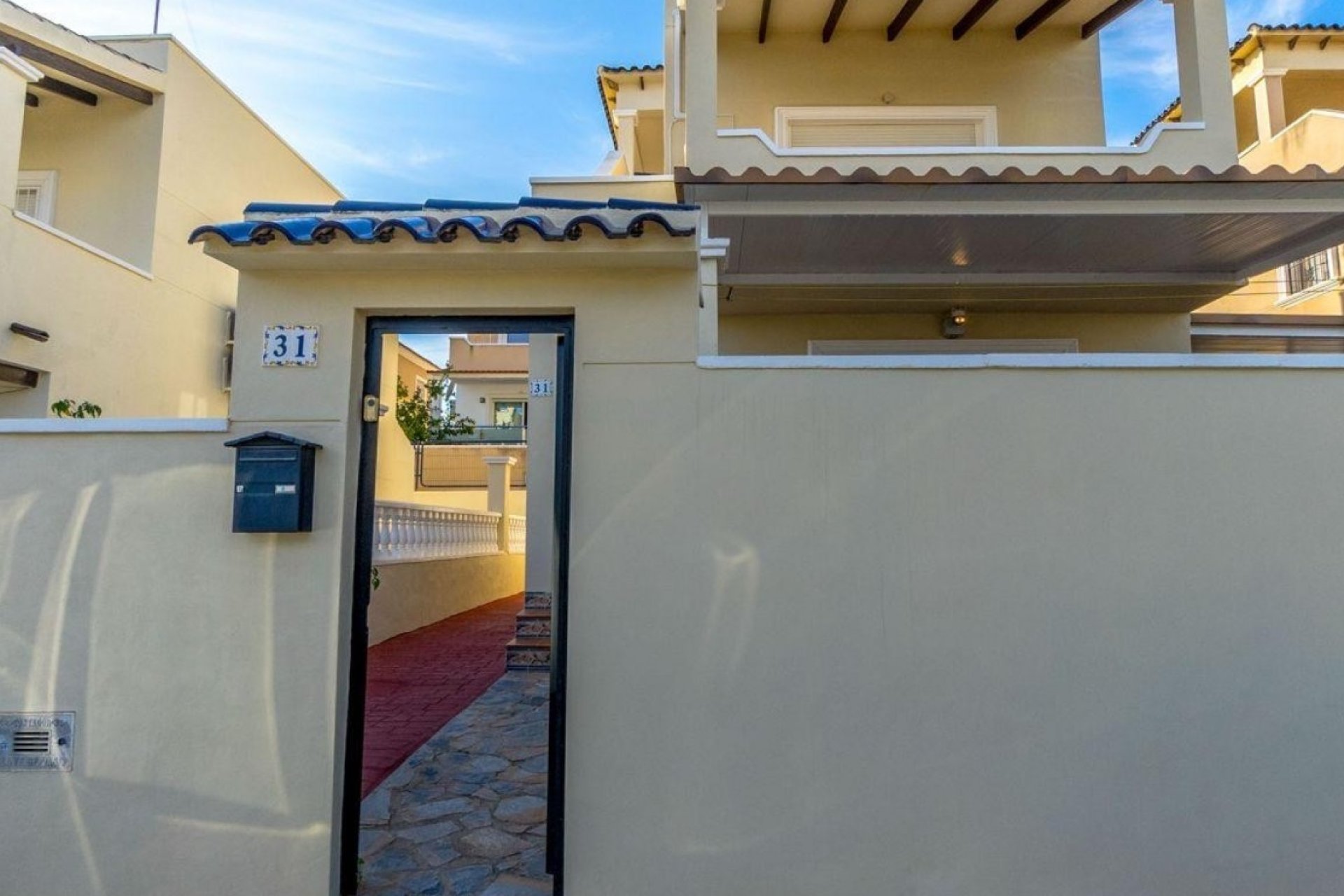 Herverkoop - Detached House / Villa - Orihuela Costa - Villamartín