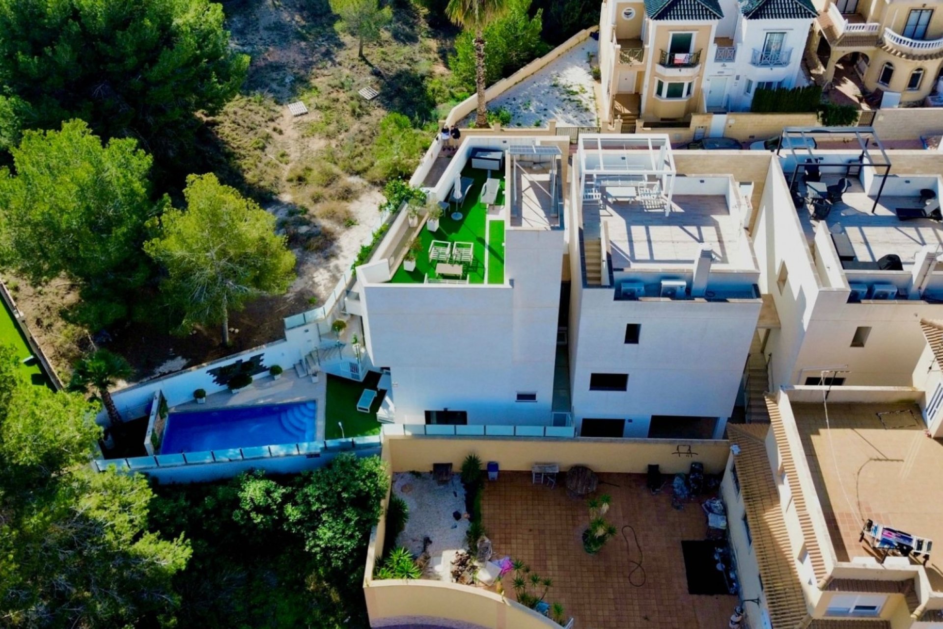 Herverkoop - Detached House / Villa - Orihuela Costa - Villamartín