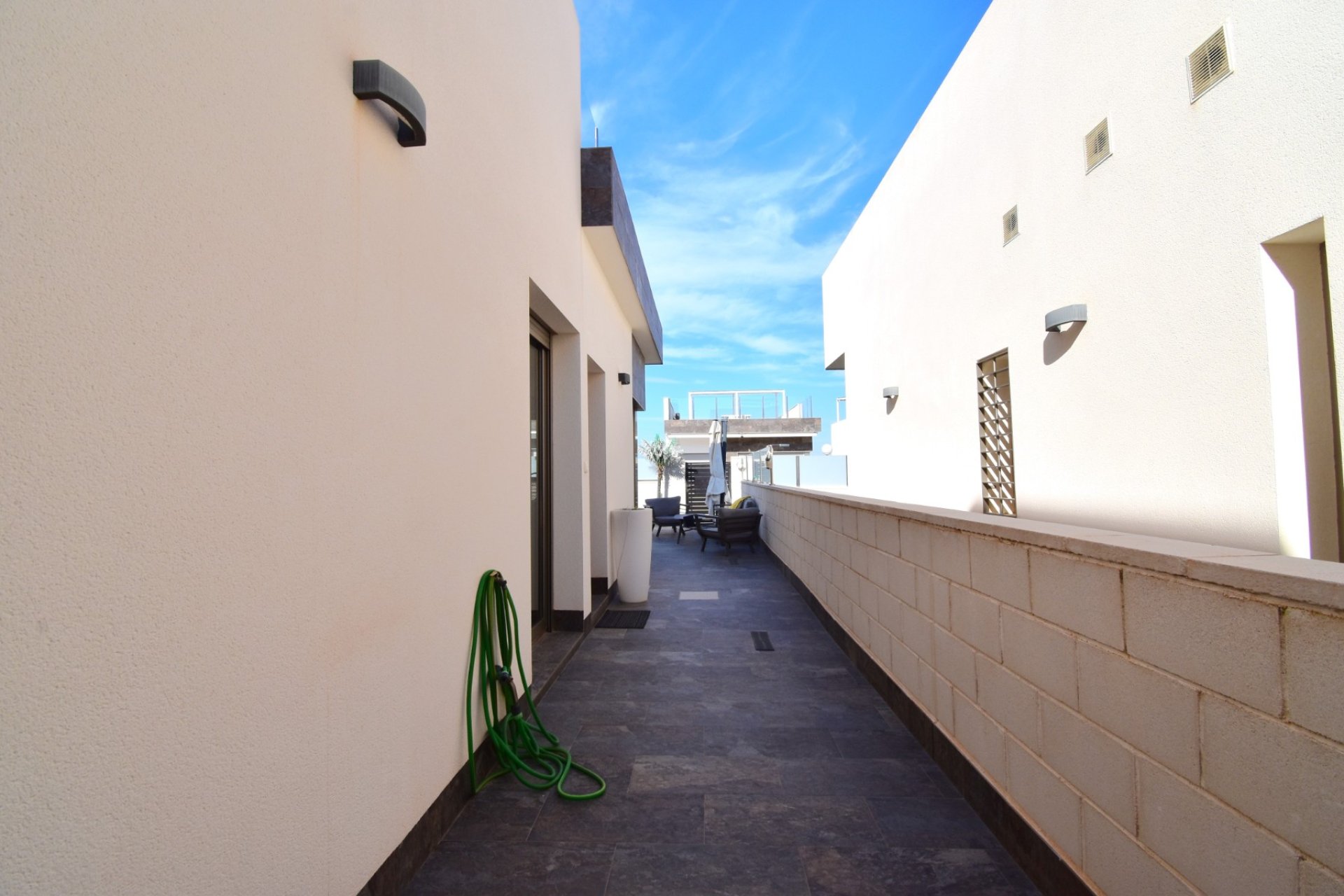 Herverkoop - Detached House / Villa - Orihuela Costa - Villamartin