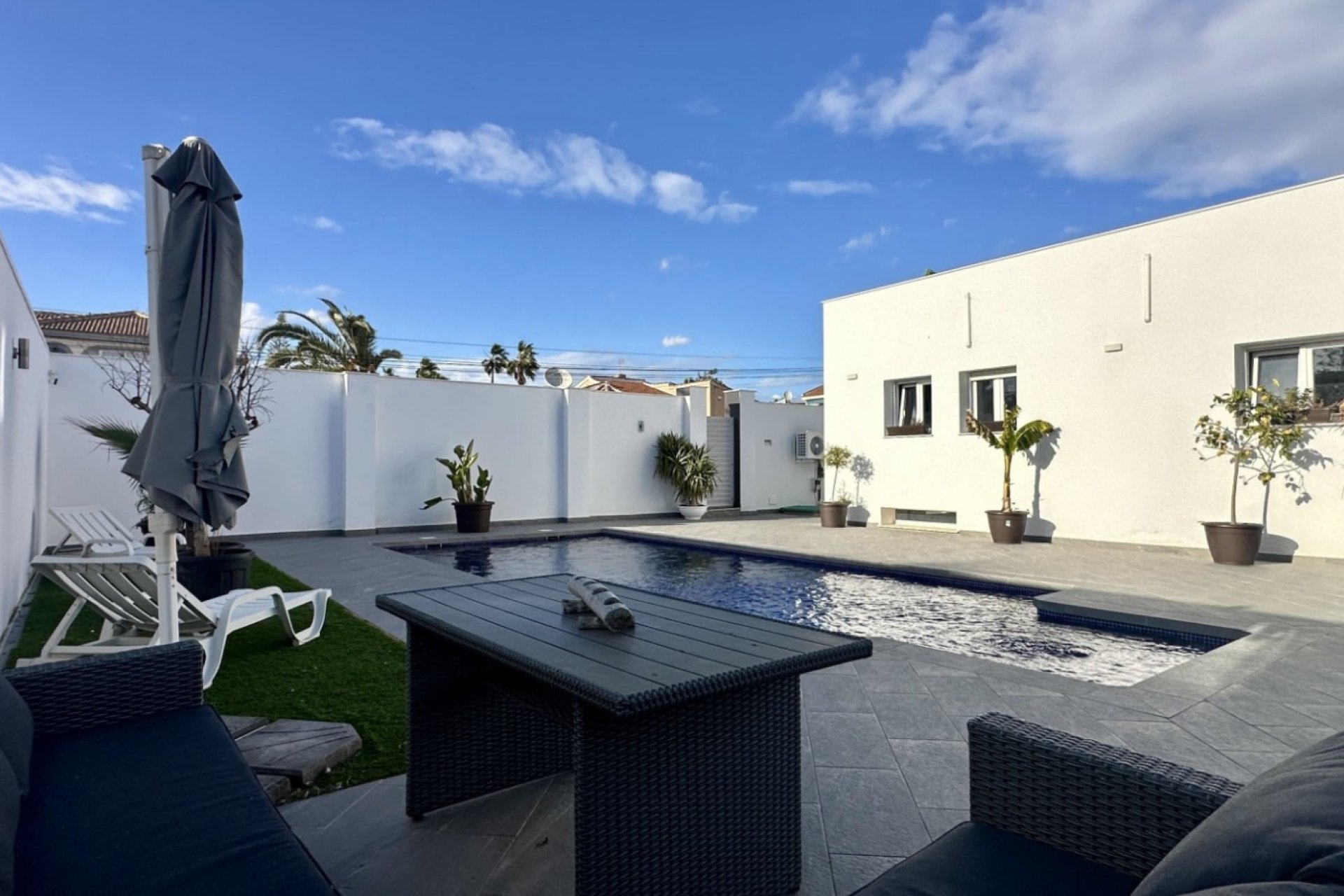 Herverkoop - Detached House / Villa - Rojales - Ciudad Quesada