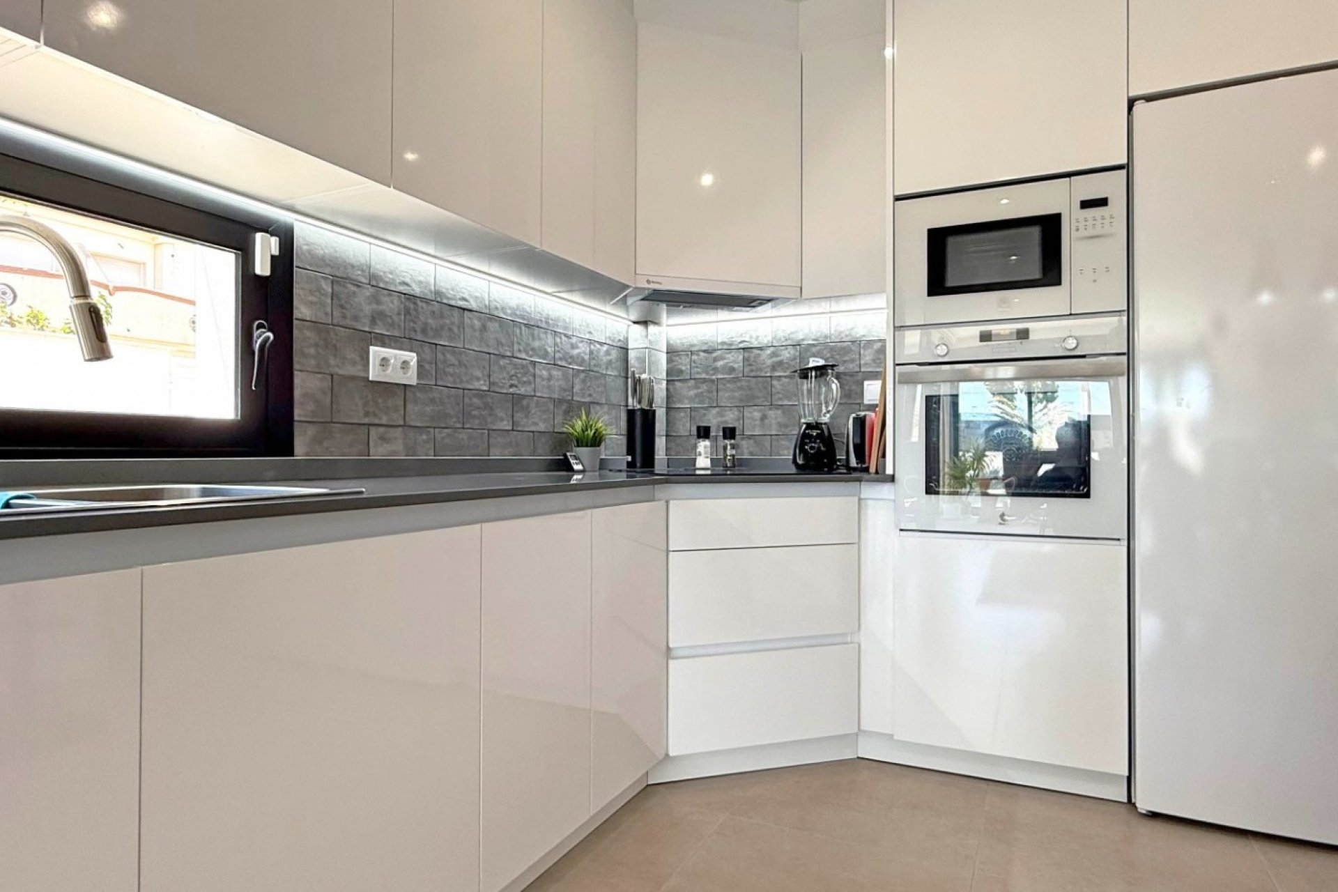 Herverkoop - Detached House / Villa - San Pedro del Pinatar