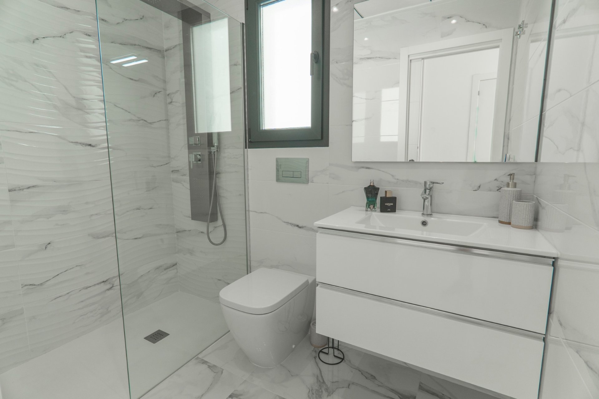 Herverkoop - Detached House / Villa - Torrevieja - La Florida