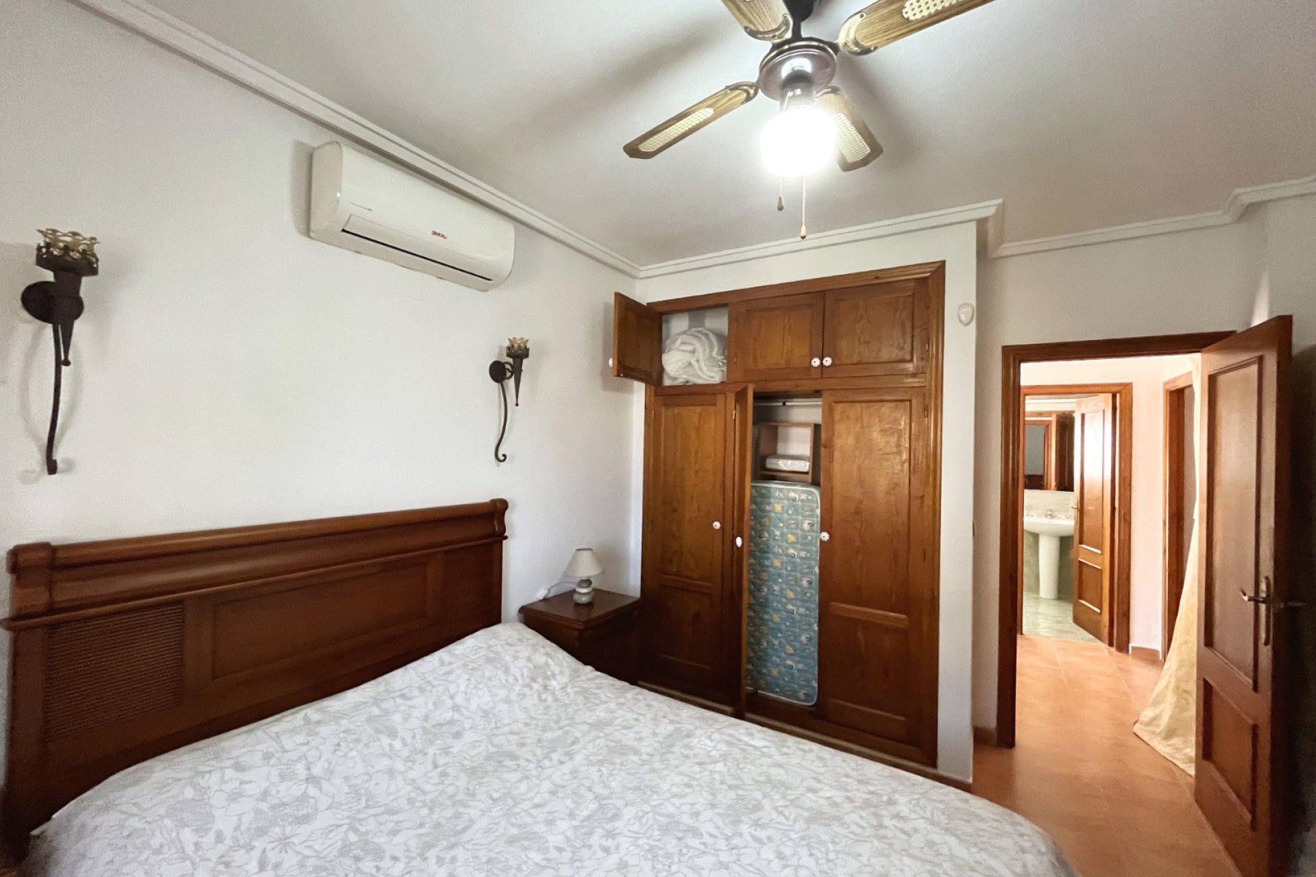 Herverkoop - Detached villa - Algorfa - Montebello
