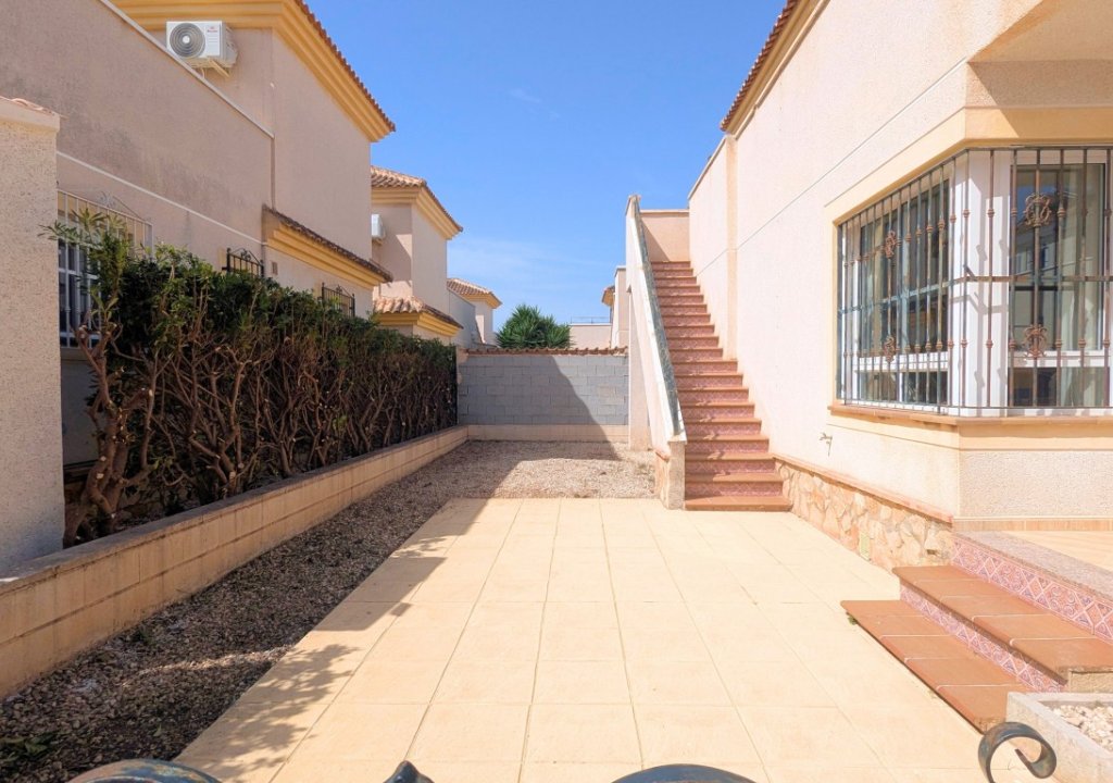 Herverkoop - Detached villa - Ciudad Quesada - Lo Crispin