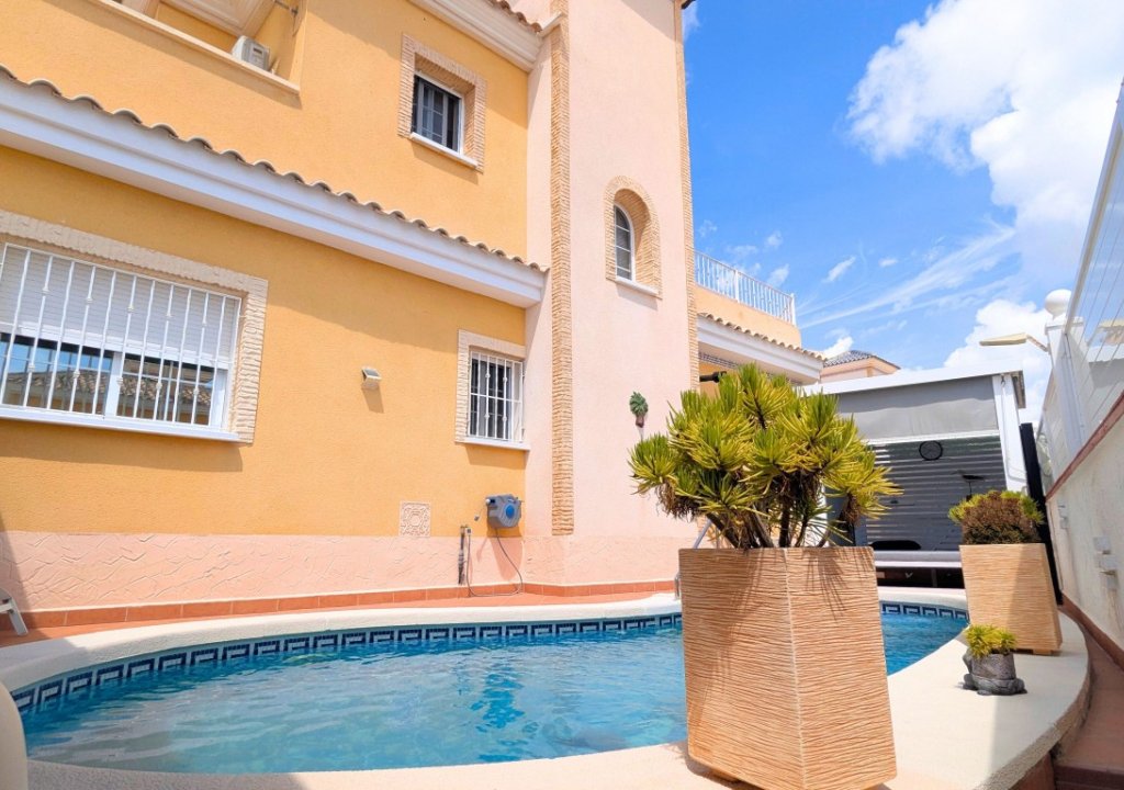 Herverkoop - Detached villa - Ciudad Quesada - Lo Crispin