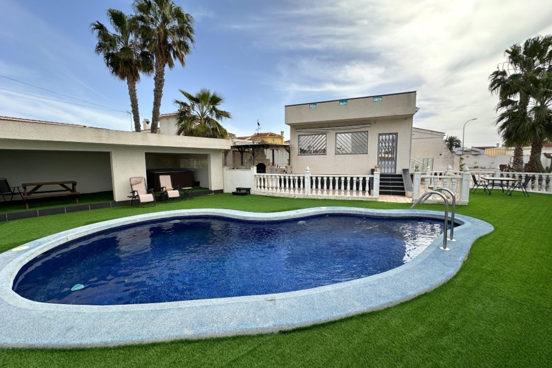 Herverkoop - Detached villa - Ciudad Quesada