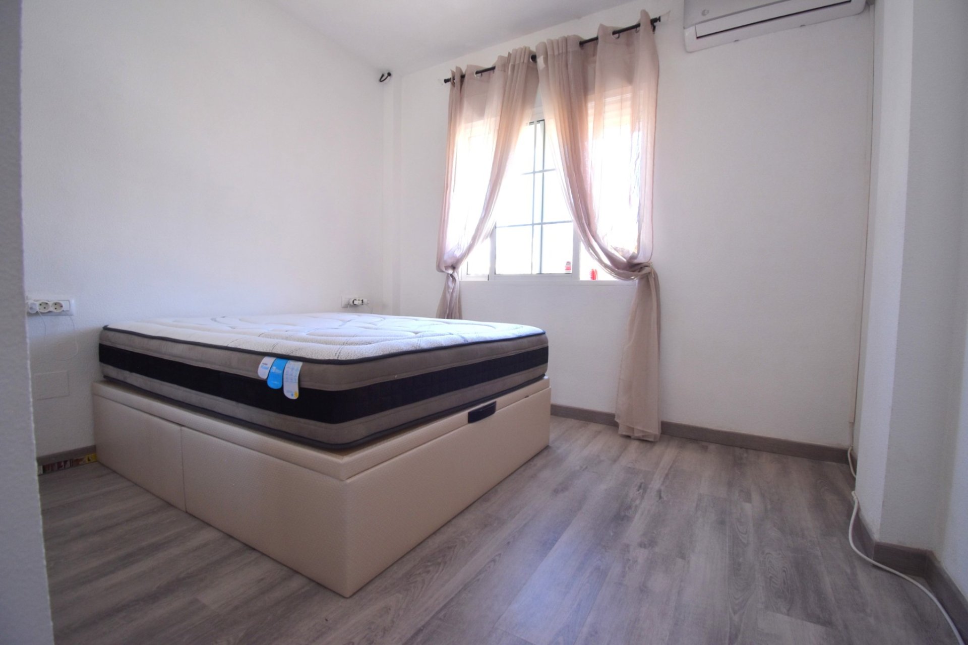 Herverkoop - Detached villa - Orihuela Costa - Playa Flamenca