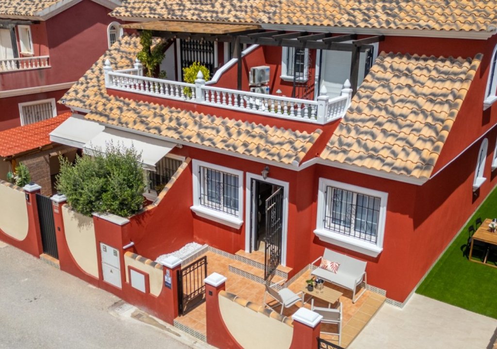 Herverkoop - Detached villa - Orihuela Costa - Villamartín