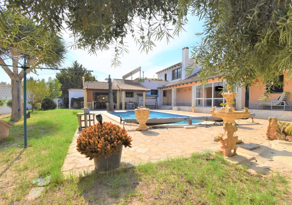 Herverkoop - Detached villa - Orihuela Costa - Villamartin
