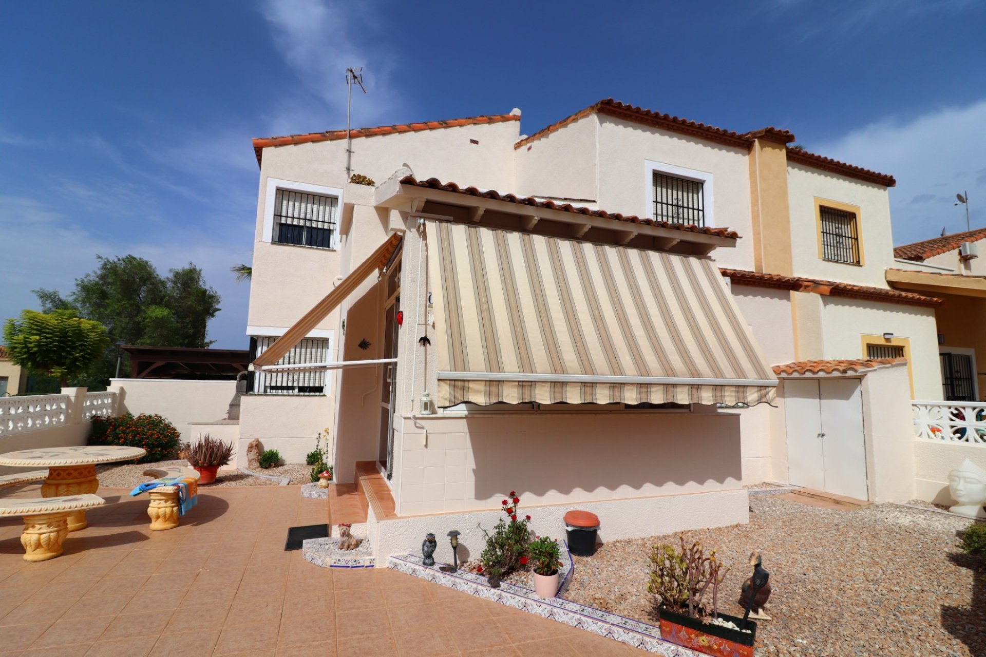 Herverkoop - Quad Villa - Algorfa - Montebello