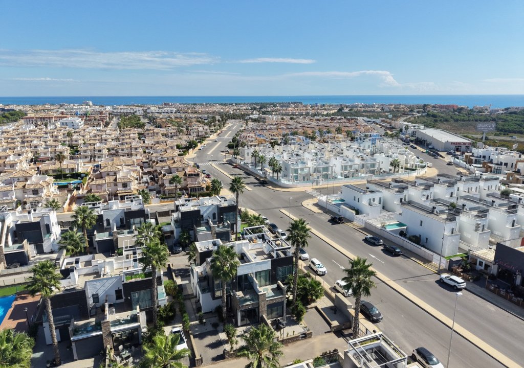 Herverkoop - Quad Villa - Orihuela Costa - Lomas de Cabo Roig