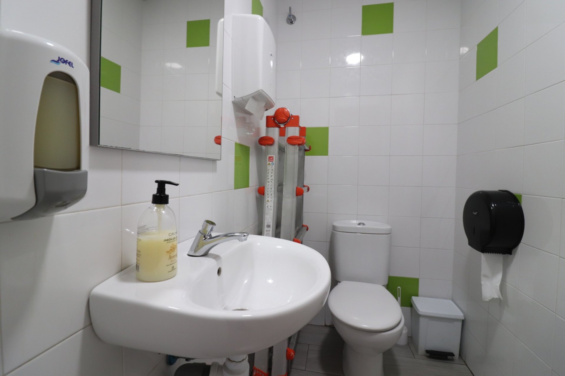 Herverkoop - Reclame - Benijofar - Benijofar - Village