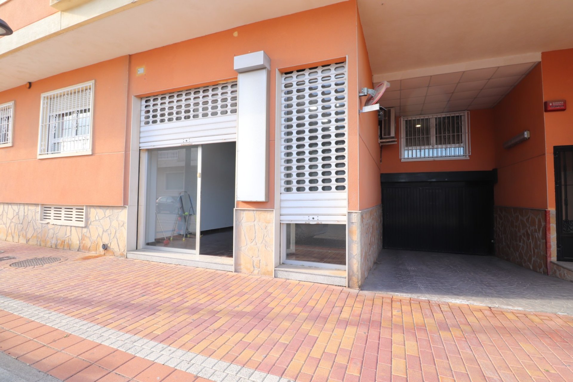 Herverkoop - Reclame - Formentera del Segura - Formentera - Village