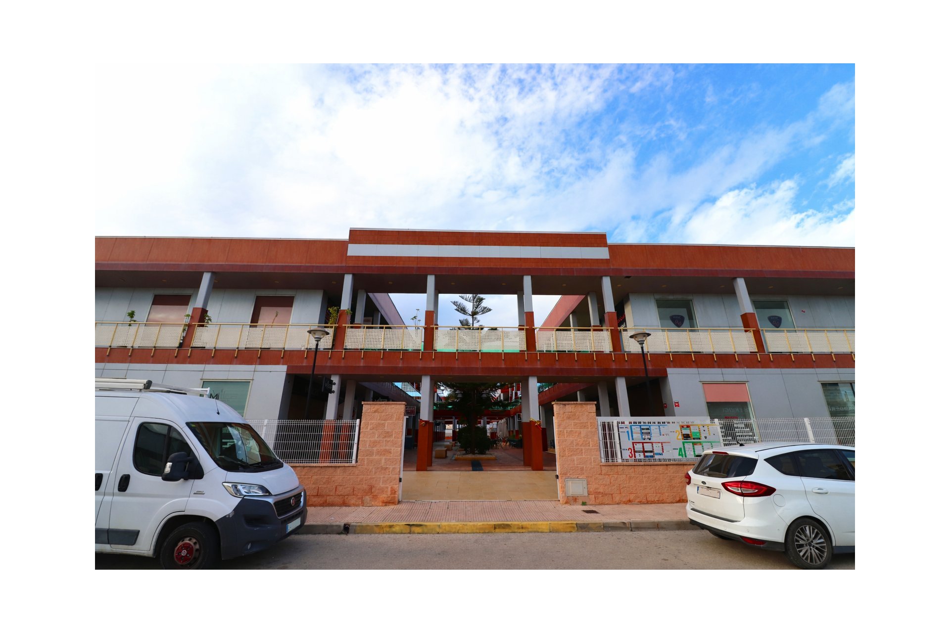 Herverkoop - Reclame - San Fulgencio - Bahia de Las Dunas