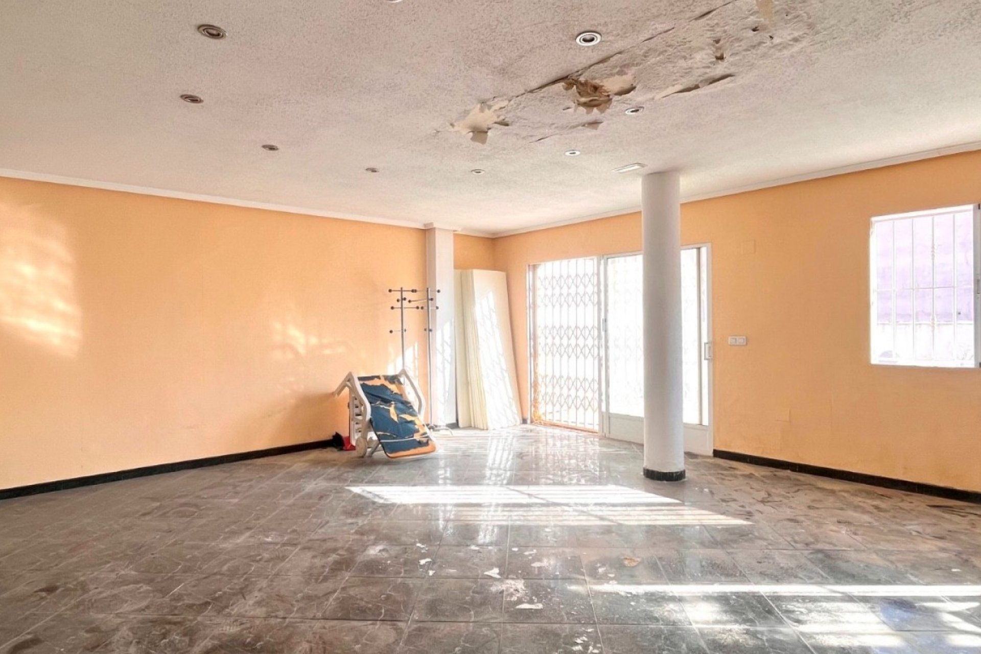 Herverkoop - Reclame - Torrevieja - Playa del Cura