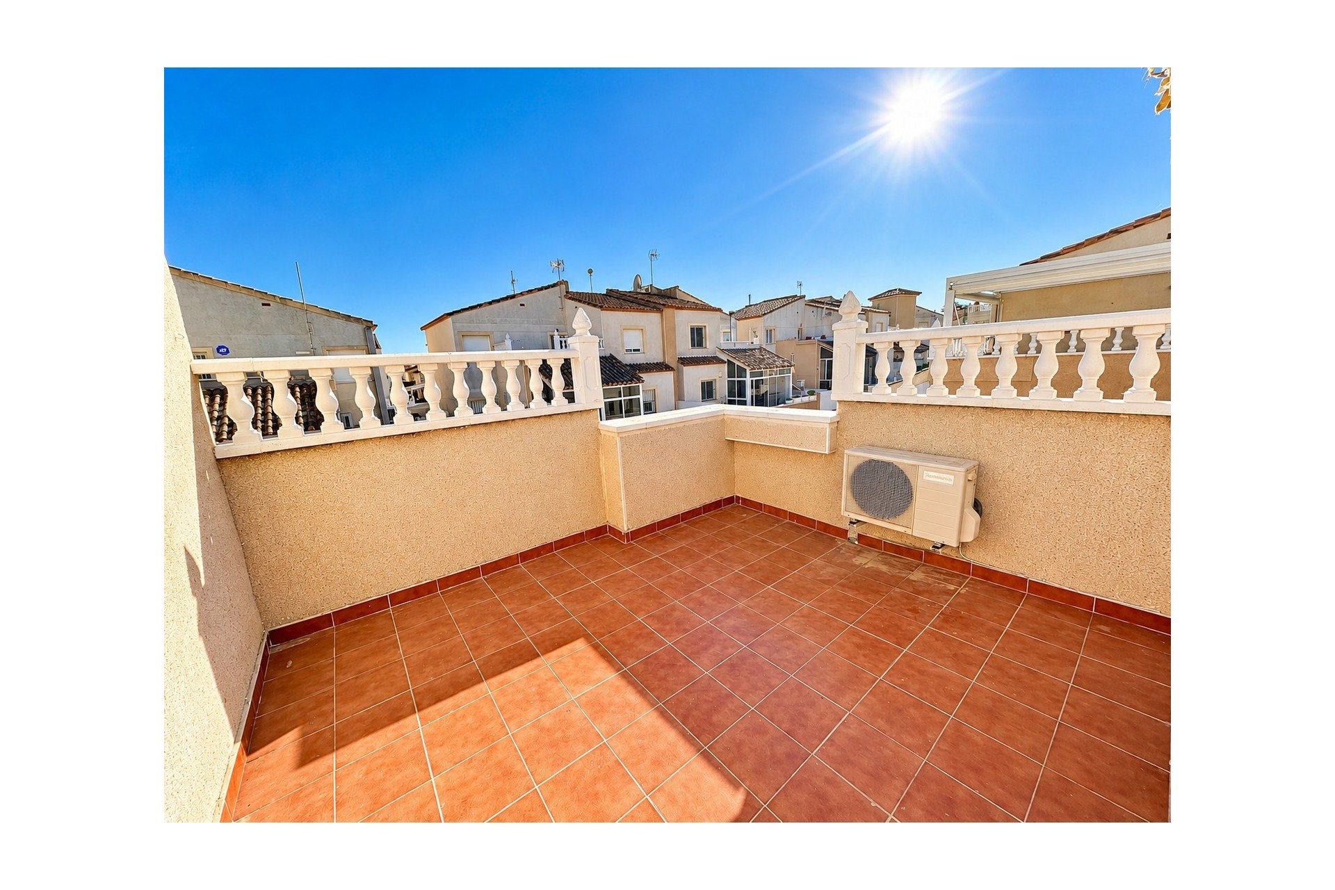 Herverkoop - Semi Detached - Algorfa - Montebello