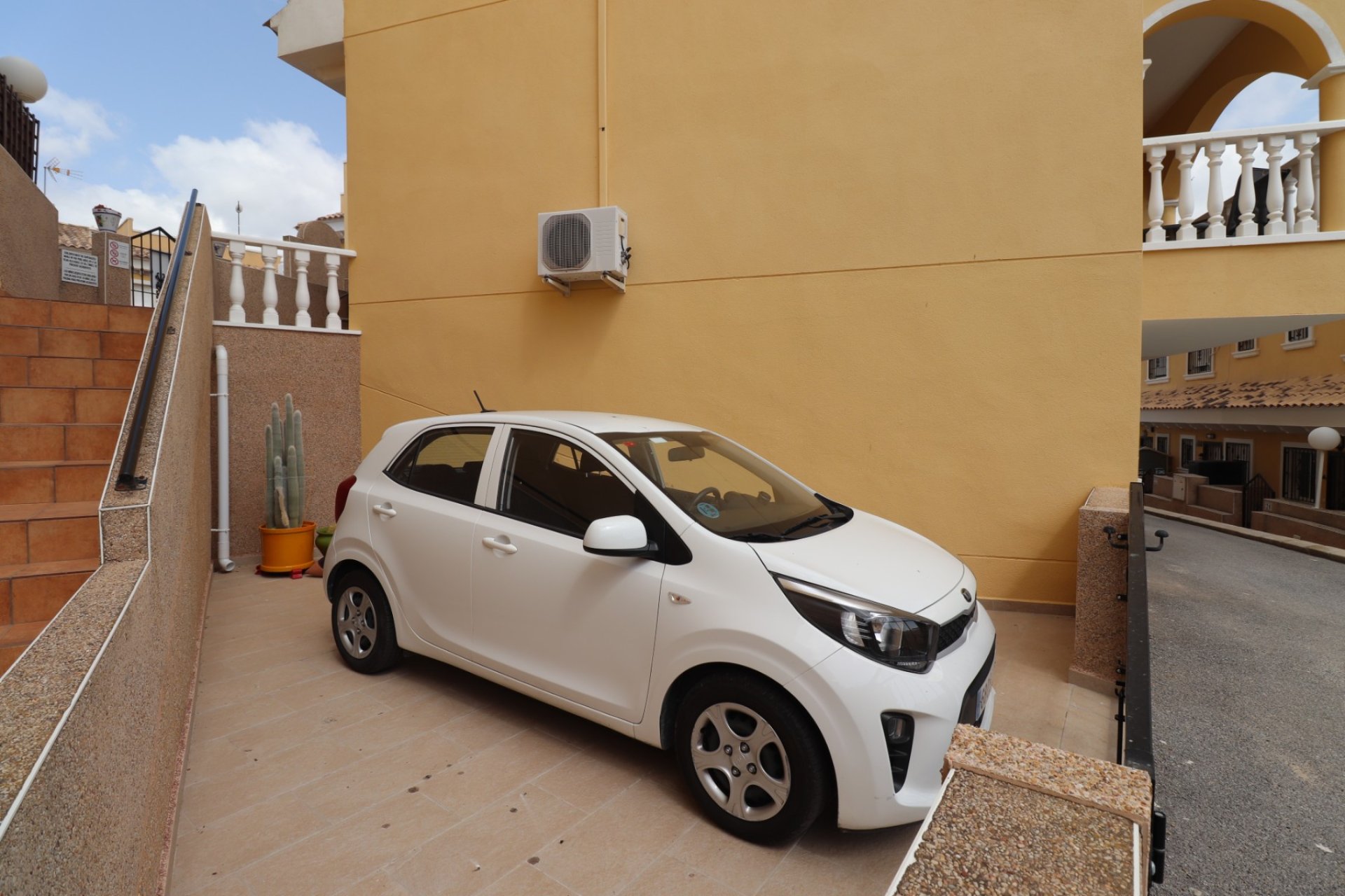 Herverkoop - Semi Detached - Algorfa - Montemar