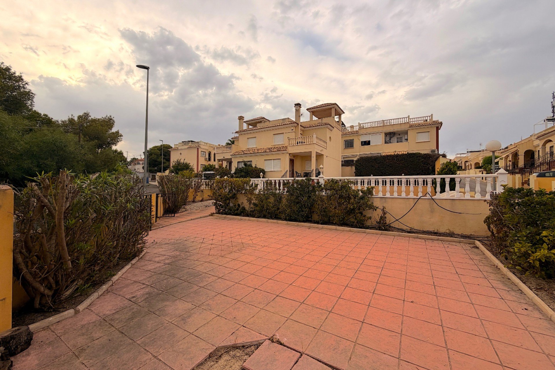 Herverkoop - Semi Detached - Algorfa - Montemar