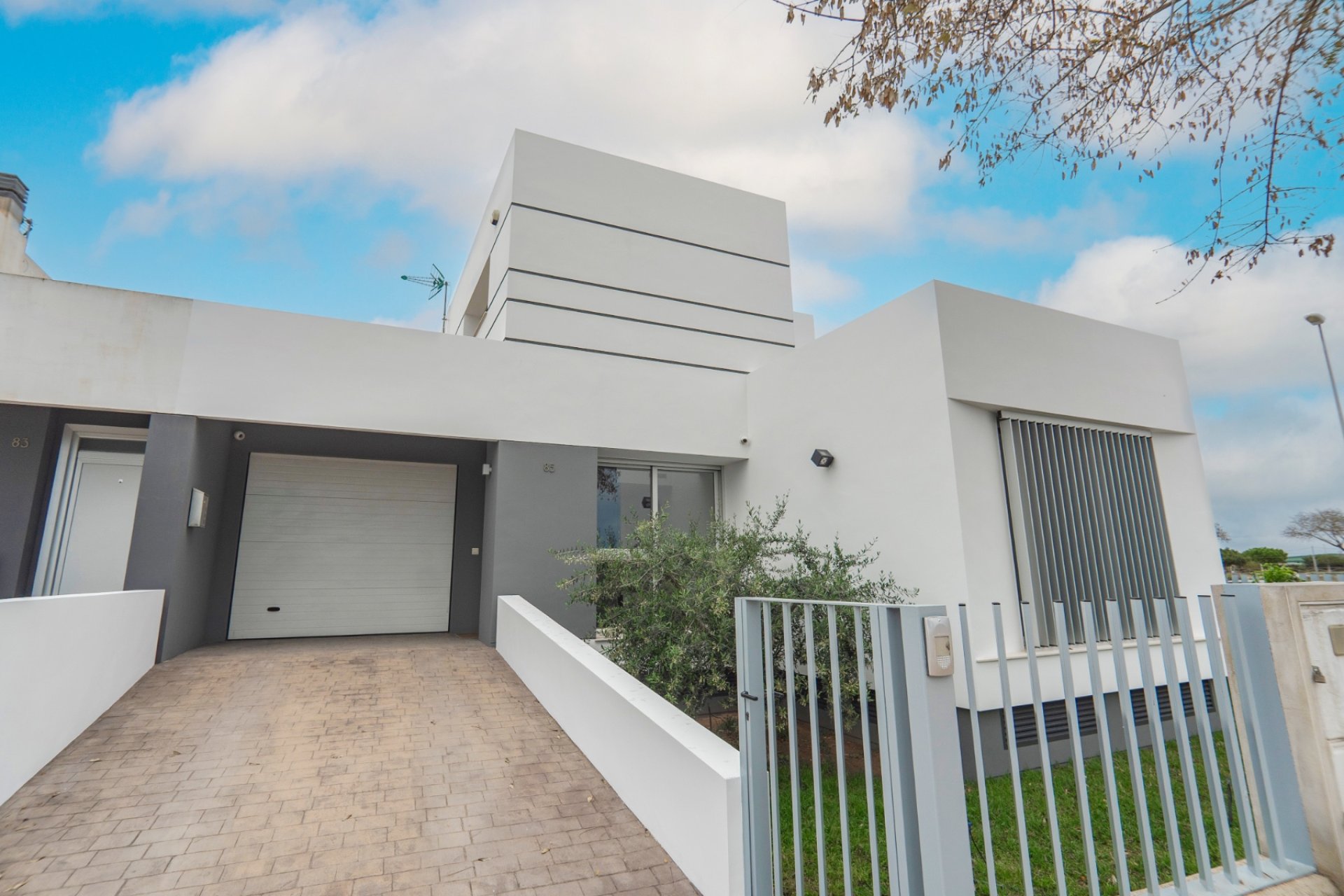 Herverkoop - Semi Detached - Dolores