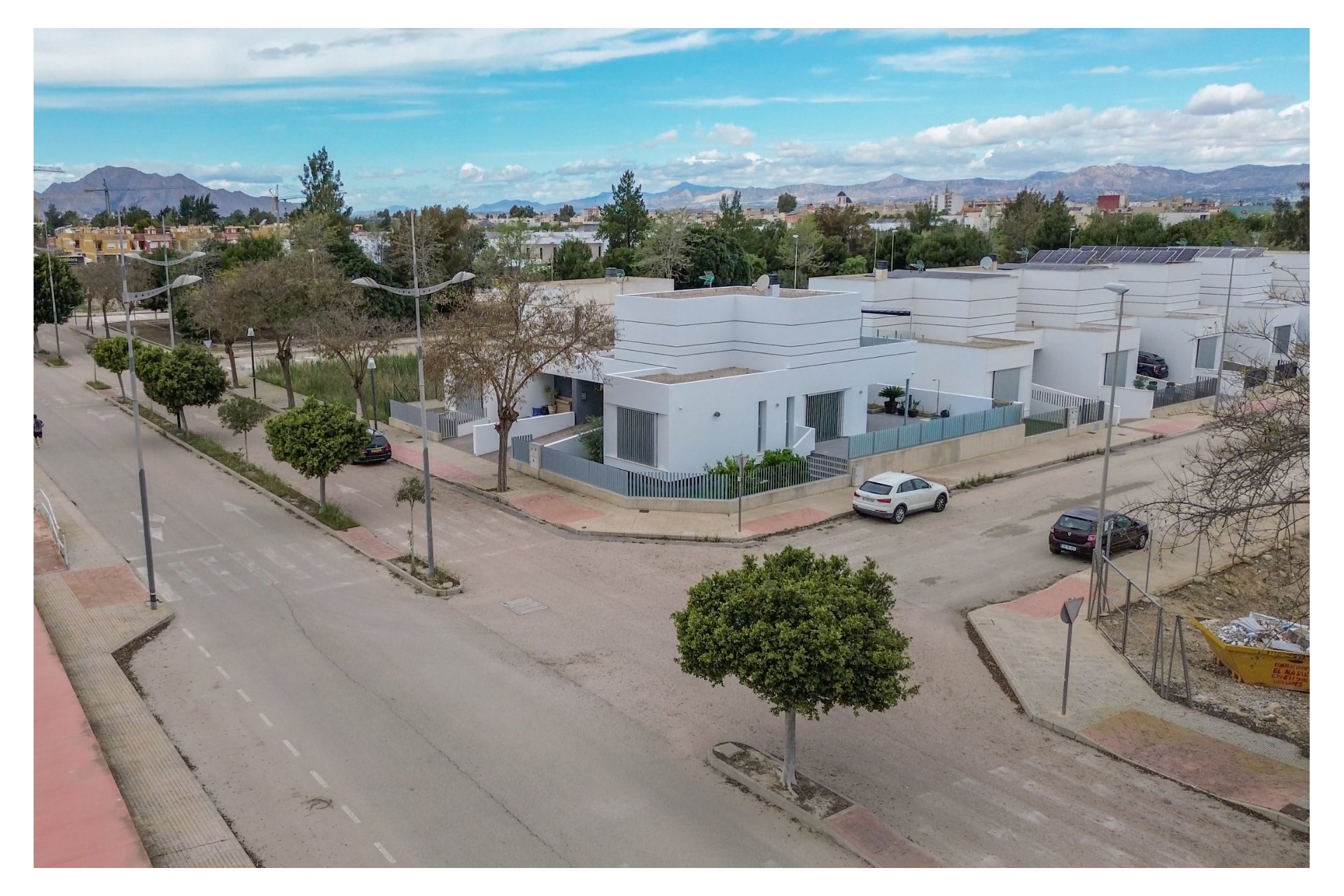 Herverkoop - Semi Detached - Dolores