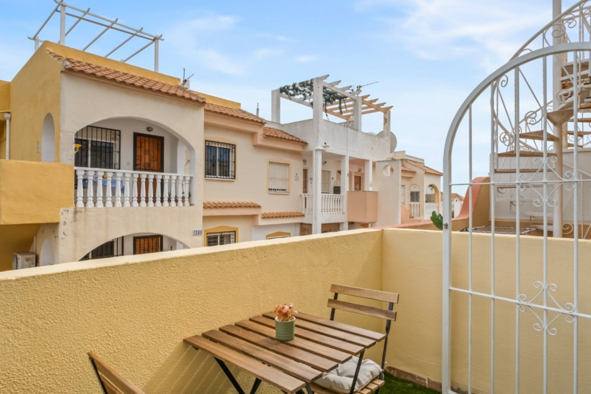 Herverkoop - Semi Detached - Orihuela Costa - La Florida