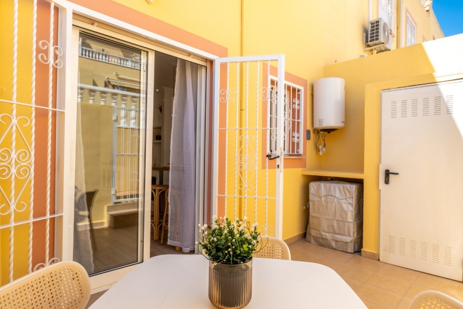Herverkoop - Semi Detached - Orihuela Costa - Las Filipinas
