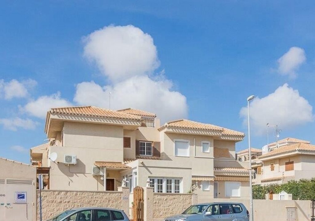 Herverkoop - Semi Detached - Orihuela Costa - Playa Flamenca