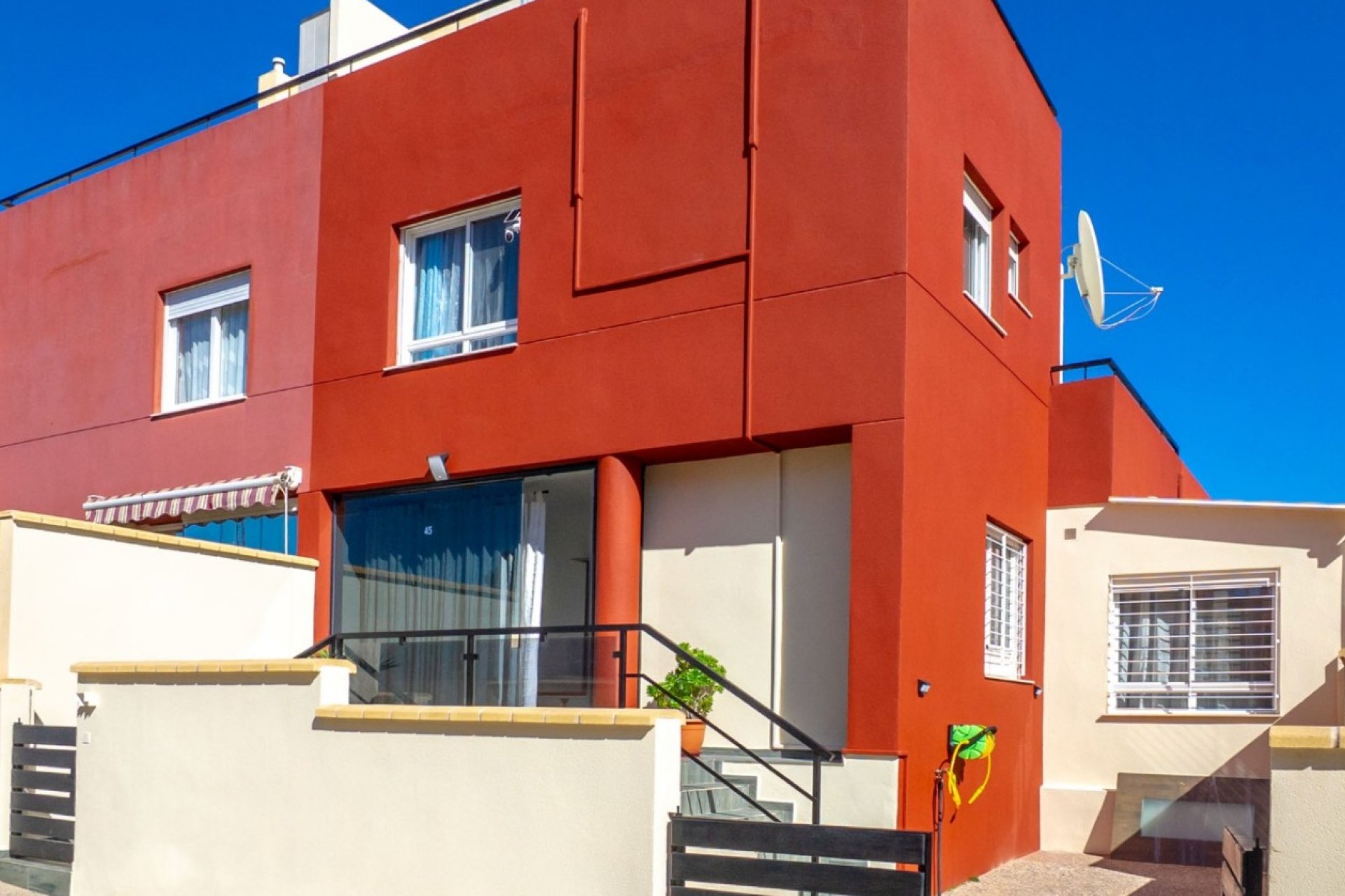 Herverkoop - Semi Detached - Orihuela Costa - Villamartín