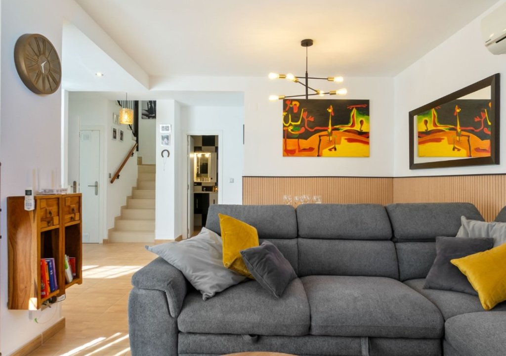 Herverkoop - Semi Detached - Orihuela Costa - Villamartín