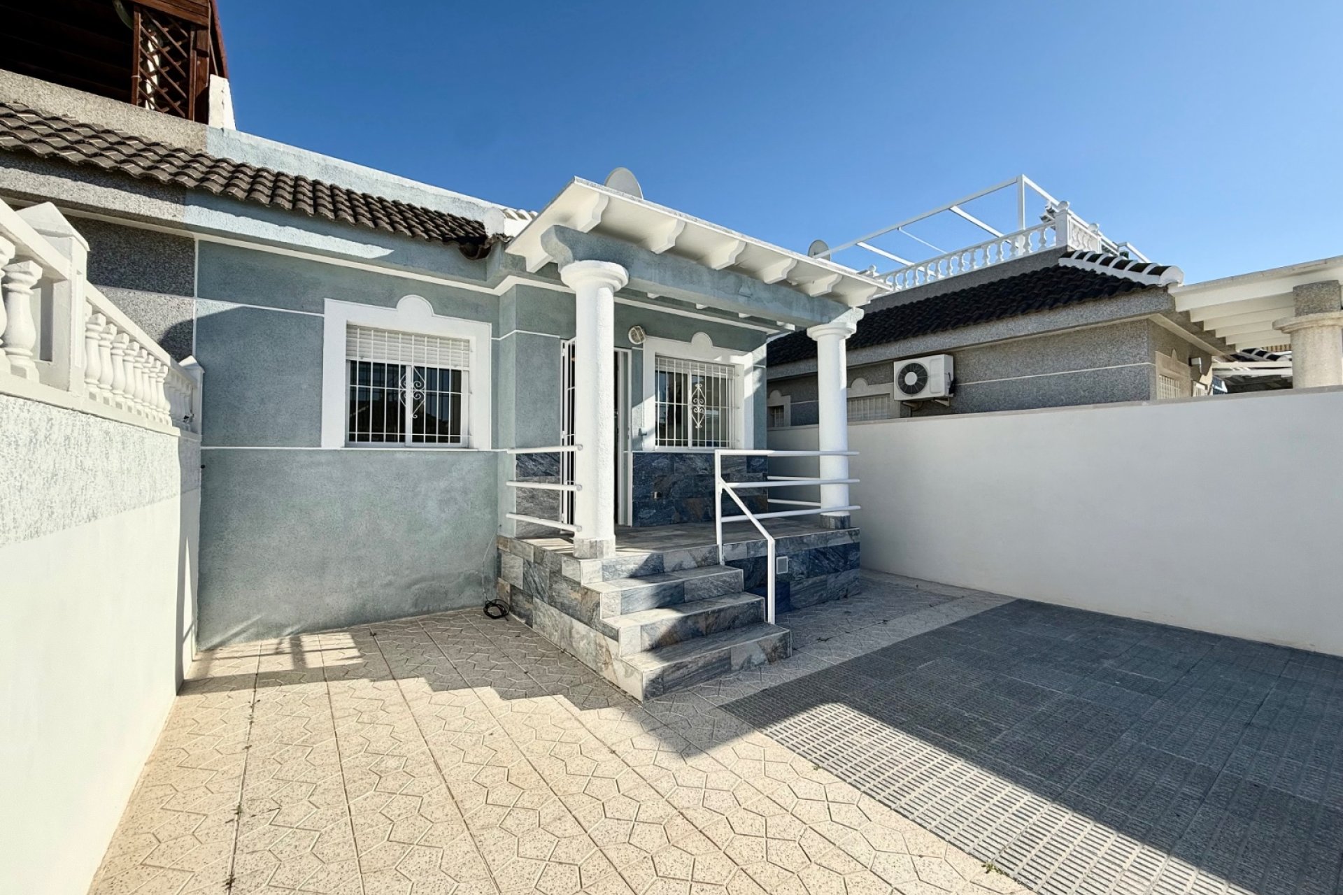 Herverkoop - Semi Detached - Torrevieja - El chaparral