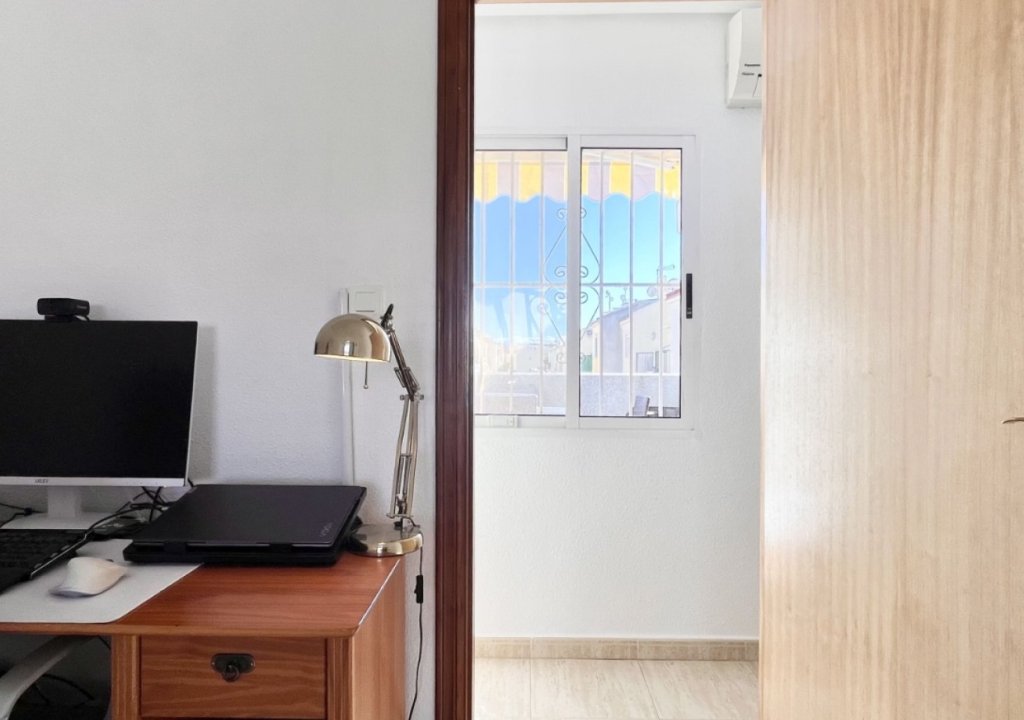 Herverkoop - Semi Detached - Torrevieja - La Siesta - El Salado -  Torreta